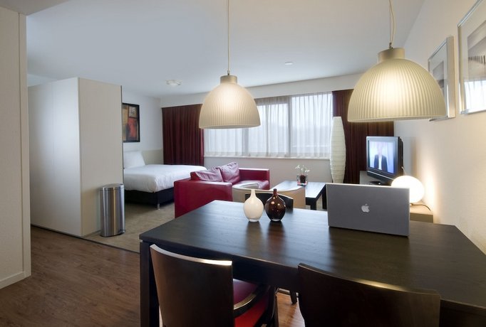 Htel Serviced Apartments Amstelveen