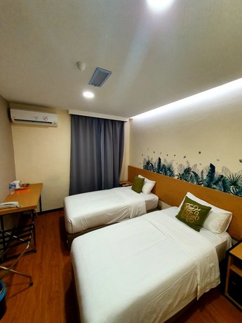 Qlio Hotel