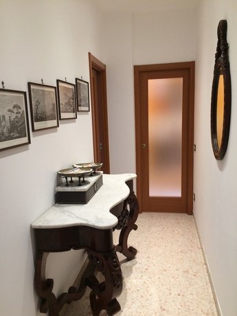 Casa Tetta two styles living together