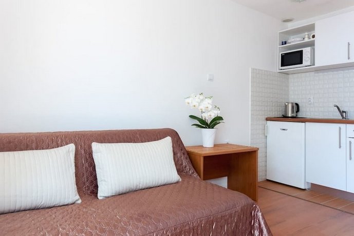 Apartments Zicara