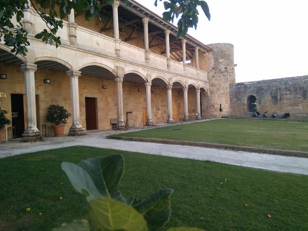 Parador Castillo de Monterrei