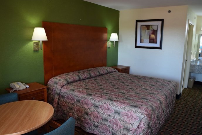 Royal Inn & Suites Douglasville