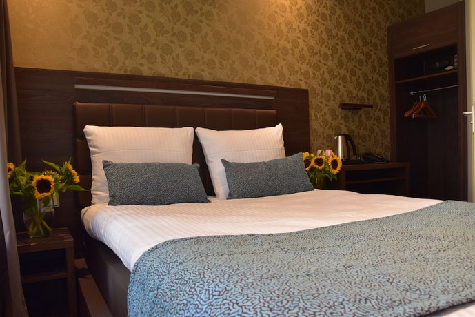 Armada Hotel