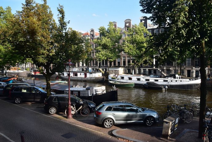 Armada Hotel