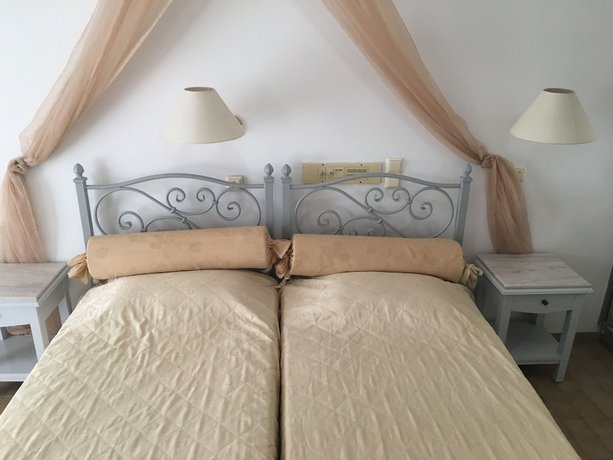 Hotel Avra Santorini
