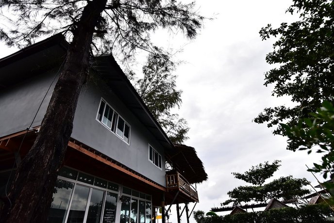 Bambie Boutique Home & Resort
