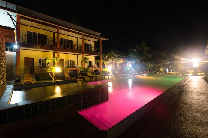 Sleep In Lanta Resort