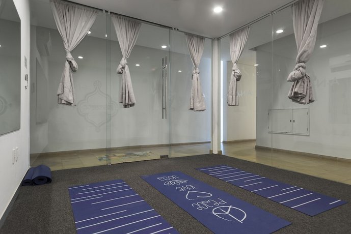 Anah Suites