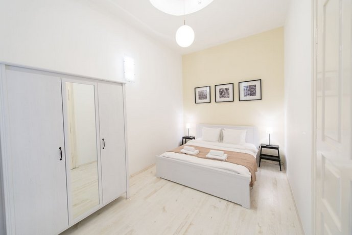 Oasis Apartments - Budapest City Park