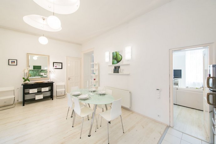 Oasis Apartments - Budapest City Park