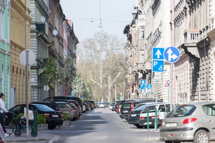 Oasis Apartments - Budapest City Park