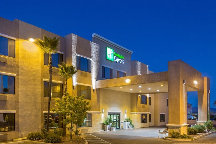 Holiday Inn Express Hotel & Suites Nogales