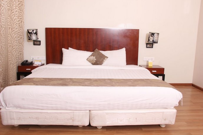 The Aures (ex. Keys Select Hotel Aures Aurangabad)