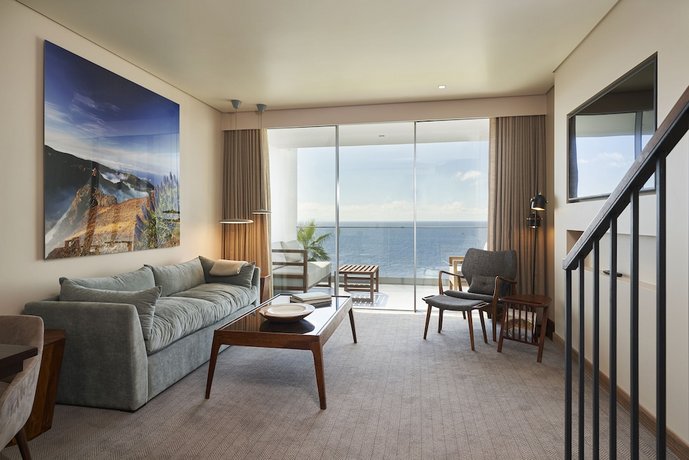 Les Suites at Cliff Bay Portobay
