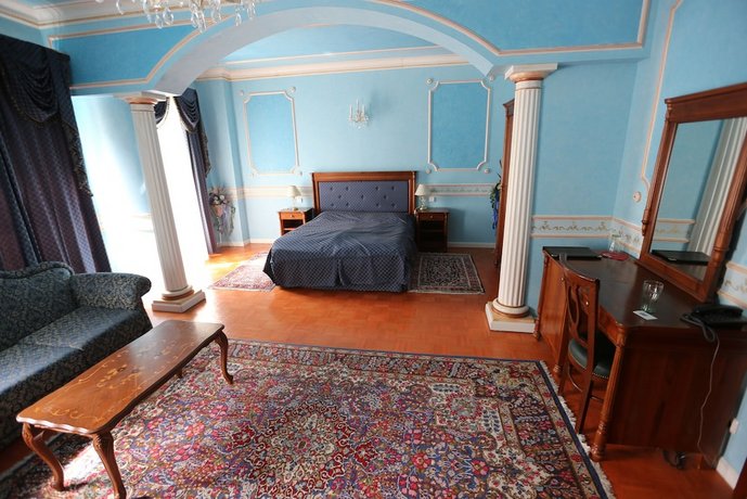 Hotel Renesance Krasna Kralovna