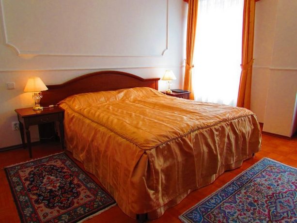 Hotel Renesance Krasna Kralovna