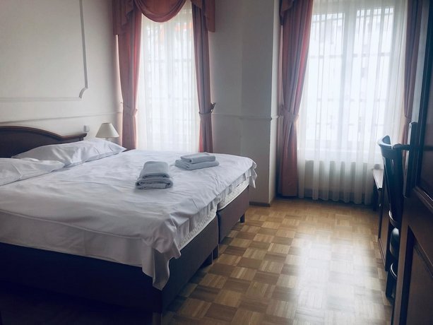 Hotel Renesance Krasna Kralovna