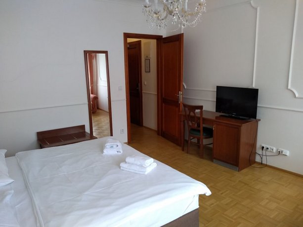 Hotel Renesance Krasna Kralovna