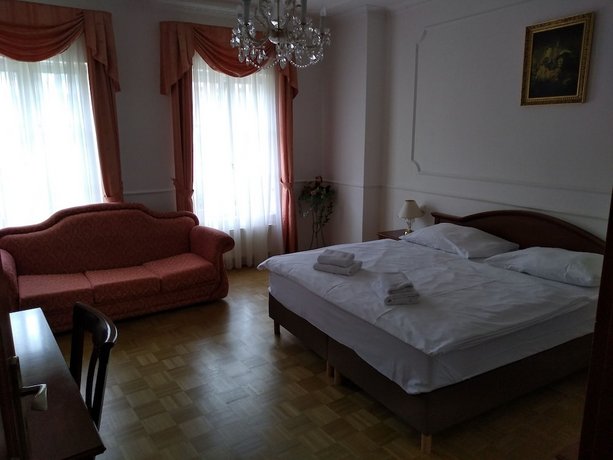 Hotel Renesance Krasna Kralovna