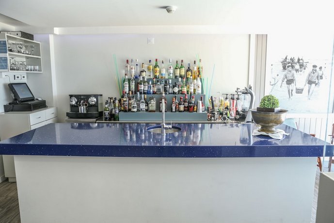 Bar_Restaurant