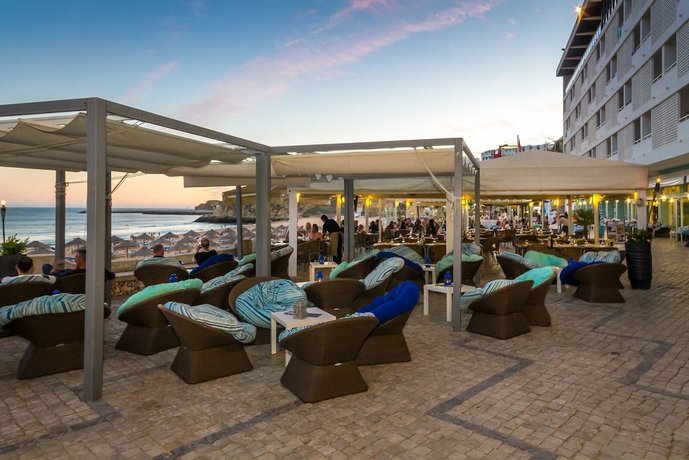 Bar_Restaurant