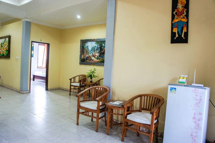 Adi Homestay