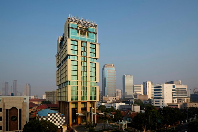 Fraser Residence Menteng Jakarta Patung Pahlawan Indonesia thumbnail
