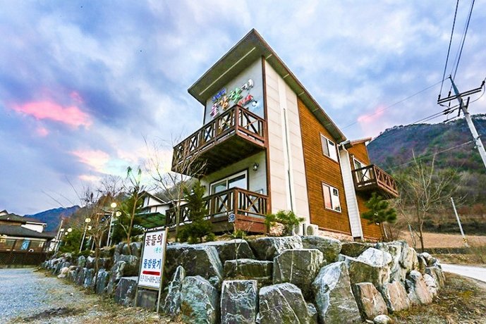 Danyang Search Flower Ink Pension