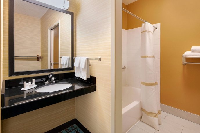 Fairfield Inn & Suites Austin-University Area