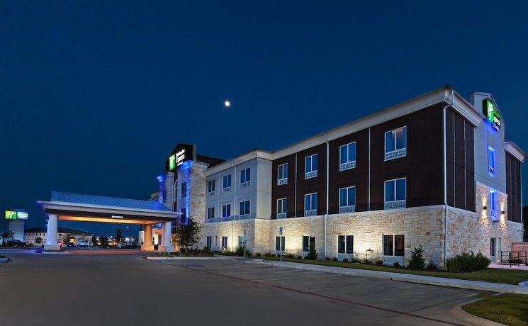 Holiday Inn Express and Suites Killeen-Fort Hood Area