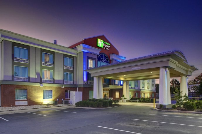 Holiday Inn Express & Suites Emporia