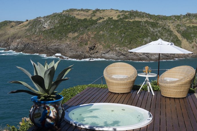 Cliffside Luxury Inn