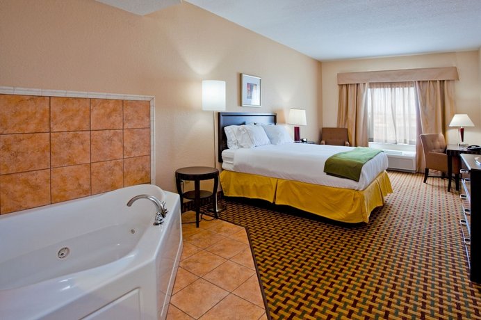 Holiday Inn Express Orlando-Ocoee East