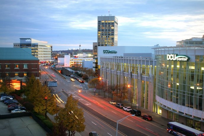 Holiday Inn Express Worcester
