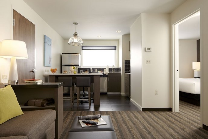 Hyatt House San Diego/Sorrento Mesa