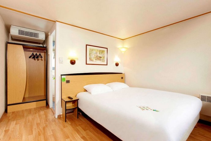 Kyriad Direct Le Bourget Gonesse