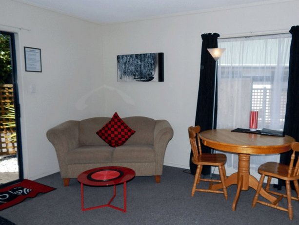 Cheviot Park Motor Lodge
