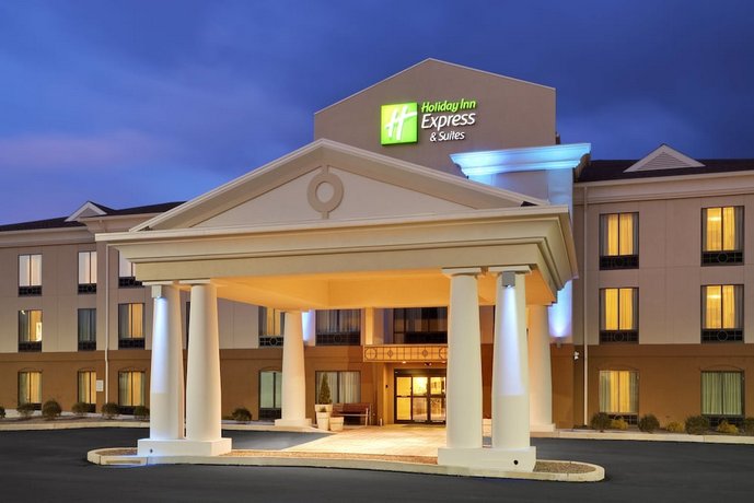 Holiday Inn Express Hotel & Suites Lebanon