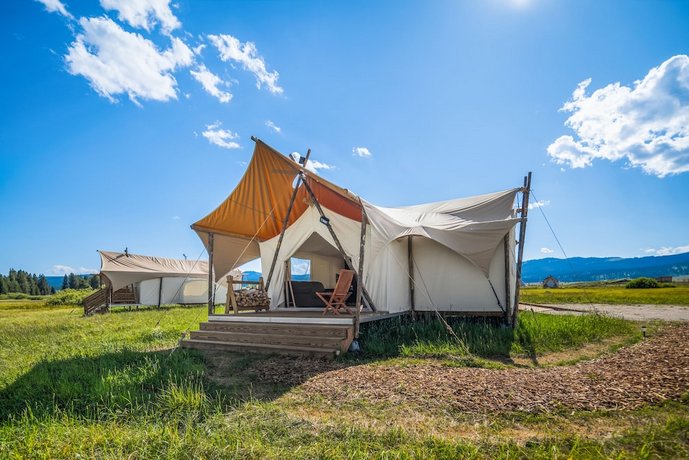 Under Canvas Yellowstone, West Yellowstone - Compare Deals