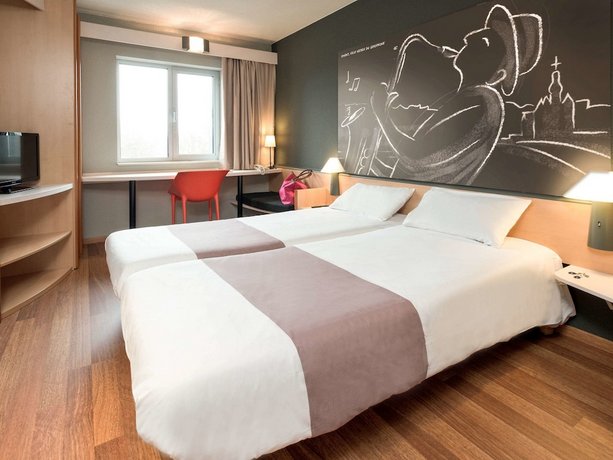 Ibis Dinant Centre
