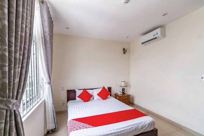 OYO 301 Green Garden Residence Hotel