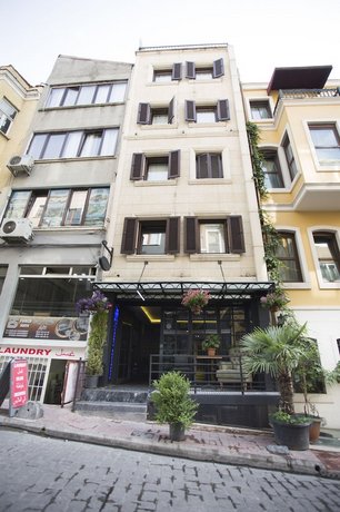 T-Square Residence