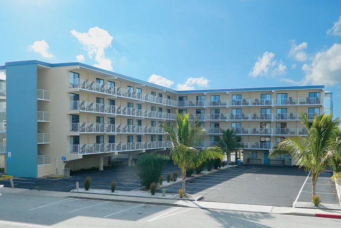 Coastal Palms Inn and Suites