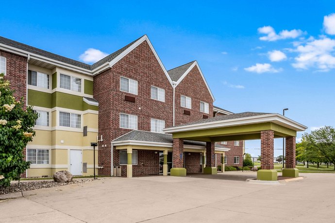 MainStay Suites Cedar Rapids