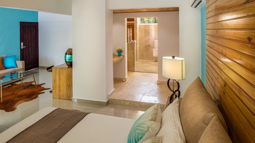 Ahnvee Luxury Boutique Hotel
