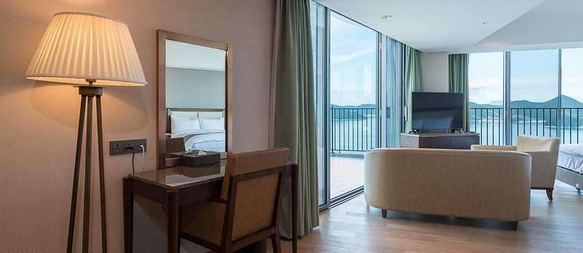 Stanford Hotel & Resort Tongyeong
