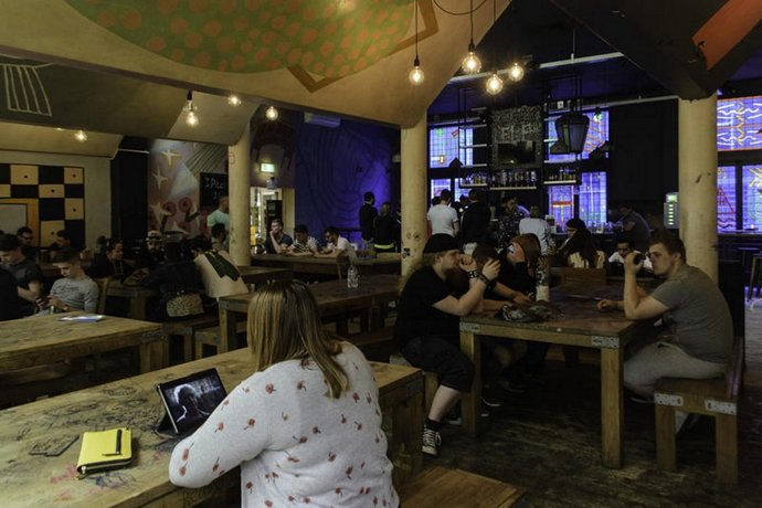 Bar_Restaurant