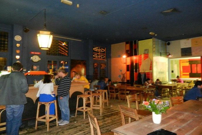 Bar_Restaurant