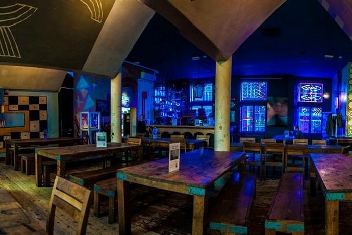 Bar_Restaurant