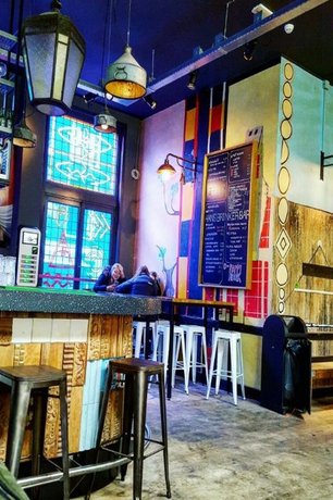 Bar_Restaurant